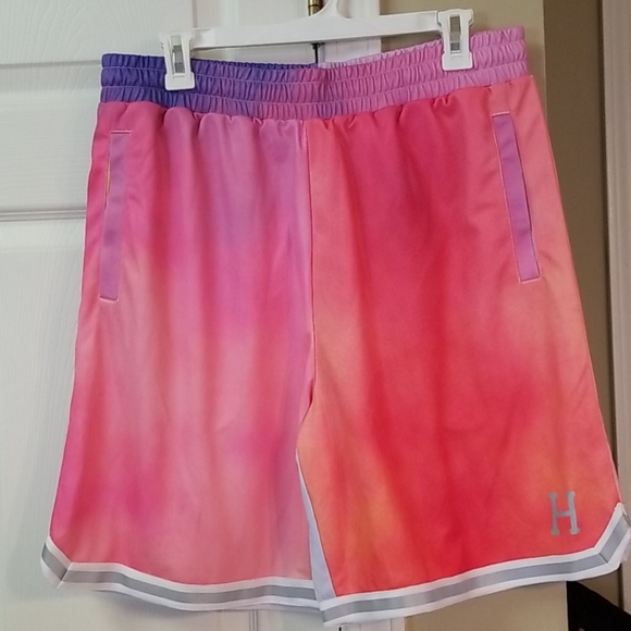 Huf Reflective Basketball Shorts - Picture 5 of 9